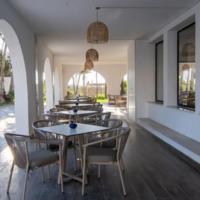 One Resort Premium